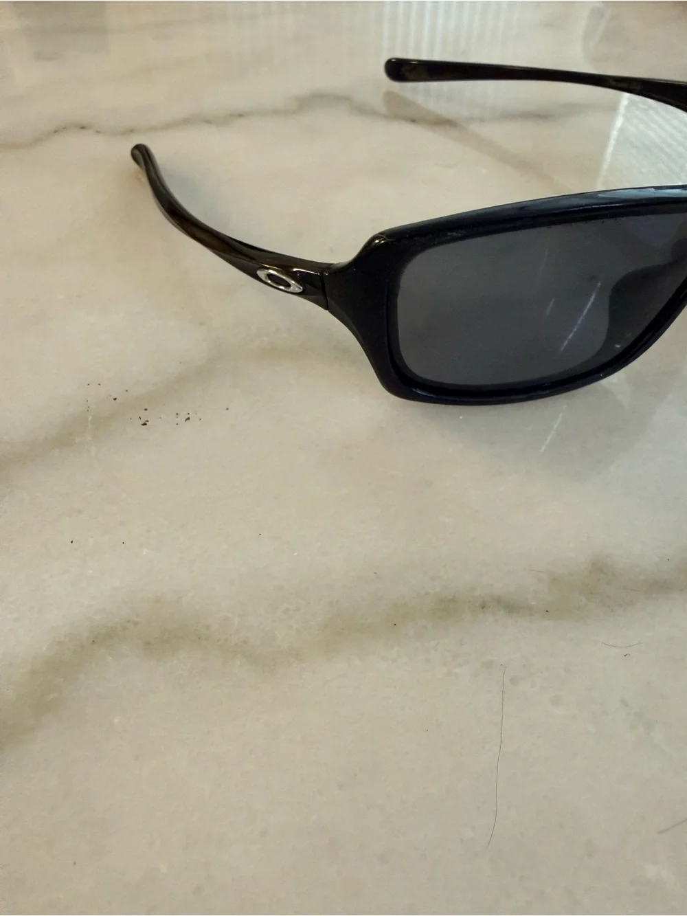 Oakley sporty wraparound